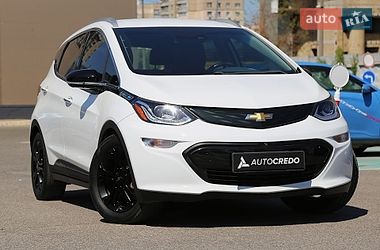 Хэтчбек Chevrolet Bolt EV 2017 в Киеве
