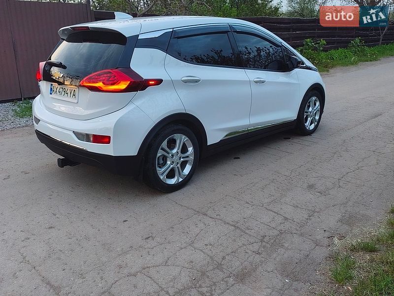 Хэтчбек Chevrolet Bolt EV 2019 в Харькове