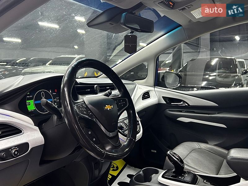 Хэтчбек Chevrolet Bolt EV 2018 в Черновцах