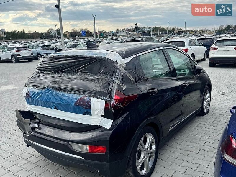 Хэтчбек Chevrolet Bolt EV 2021 в Львове