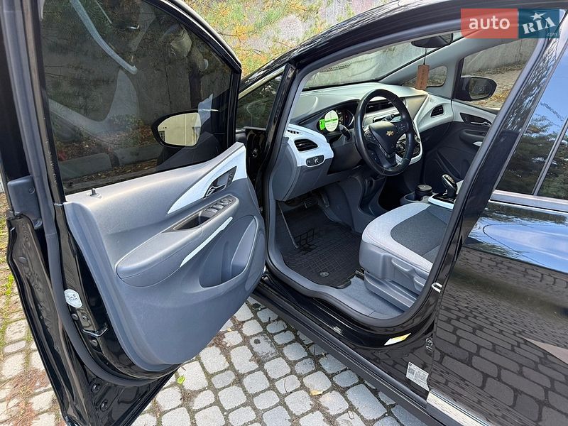 Хэтчбек Chevrolet Bolt EV 2018 в Тернополе