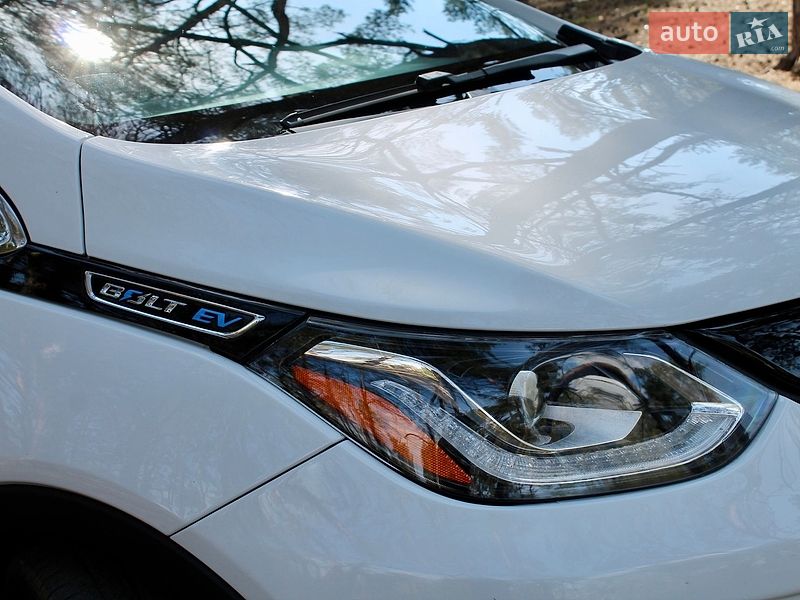 Хэтчбек Chevrolet Bolt EV 2019 в Днепре