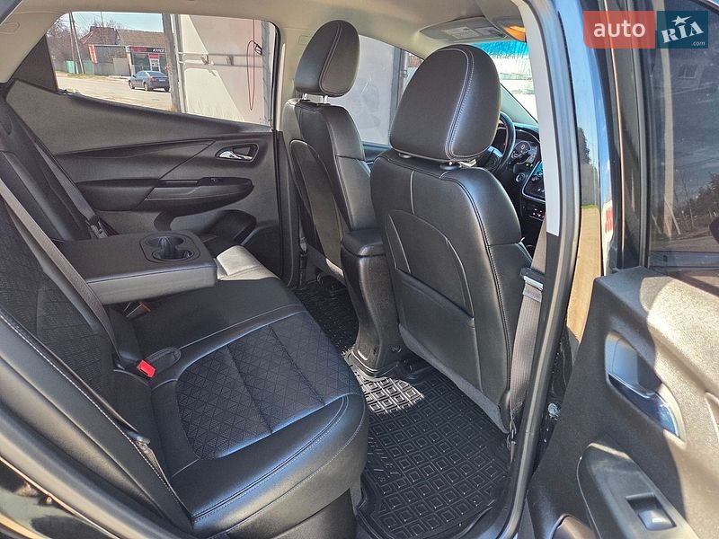 Хэтчбек Chevrolet Bolt EV 2023 в Змиеве
