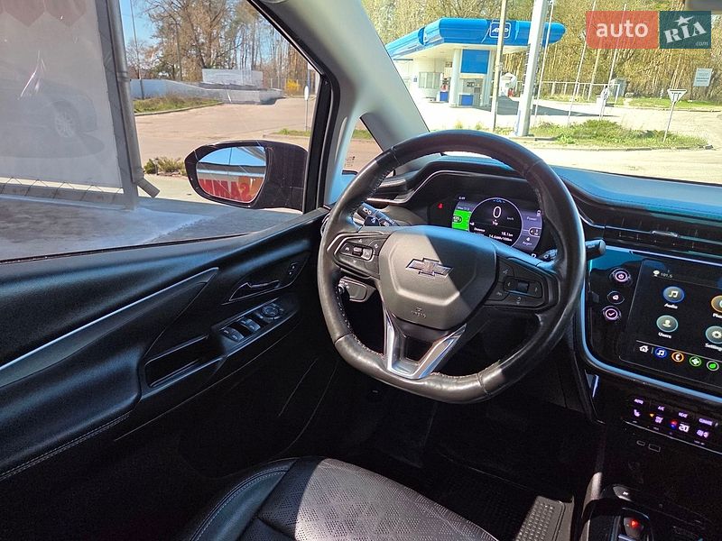 Хэтчбек Chevrolet Bolt EV 2023 в Змиеве