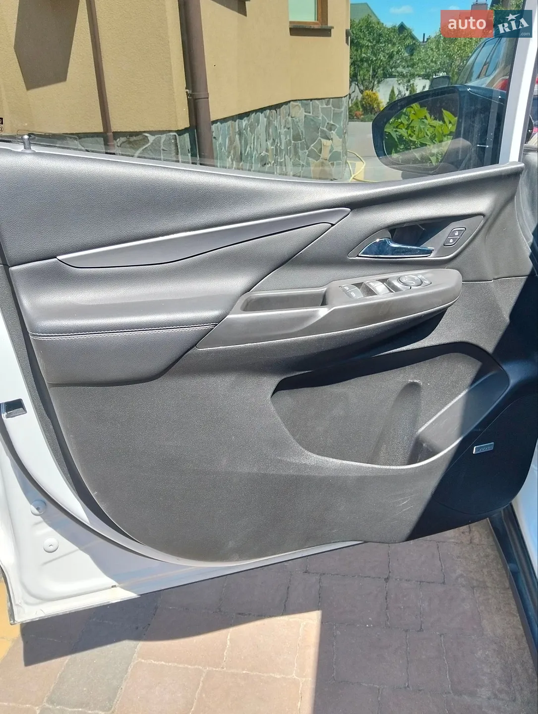 2022 Chevrolet Bolt EUV - мініатюра 12