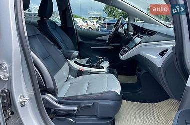 Хэтчбек Chevrolet Bolt EV 2020 в Киеве