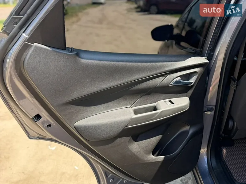 Chevrolet Bolt EV 2022 VIN 1G1FW6S00P4115850 фото оголошення 28 з 73