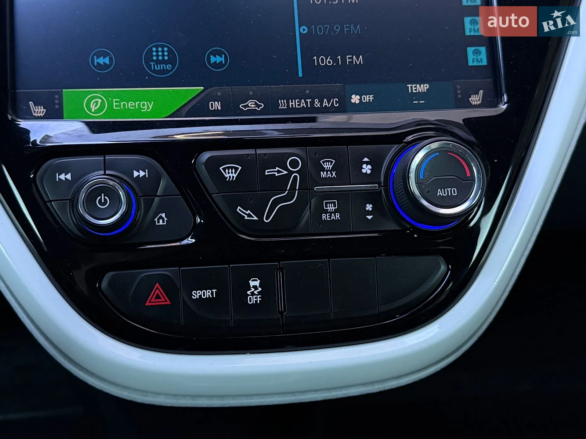 2017 Chevrolet Bolt EUV - мініатюра 9