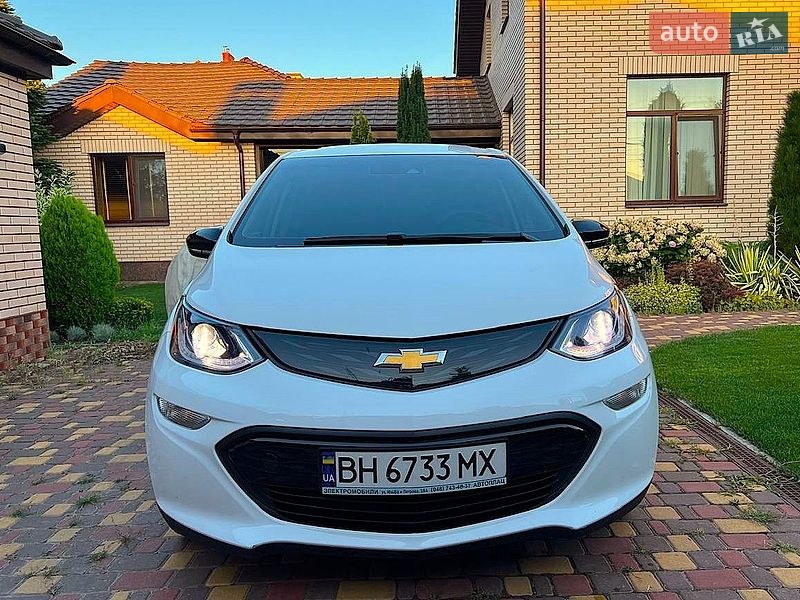 Хэтчбек Chevrolet Bolt EV 2019 в Фонтанке