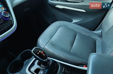 Хэтчбек Chevrolet Bolt EV 2018 в Хмельницком