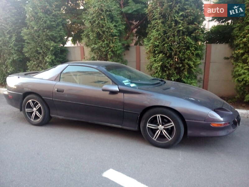 Купе Chevrolet Camaro 1993 в Киеве