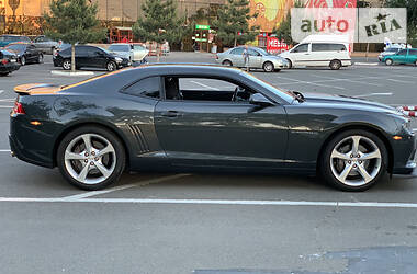 Купе Chevrolet Camaro 2015 в 