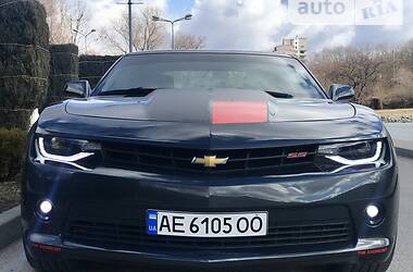 Купе Chevrolet Camaro 2015 в Дніпрі