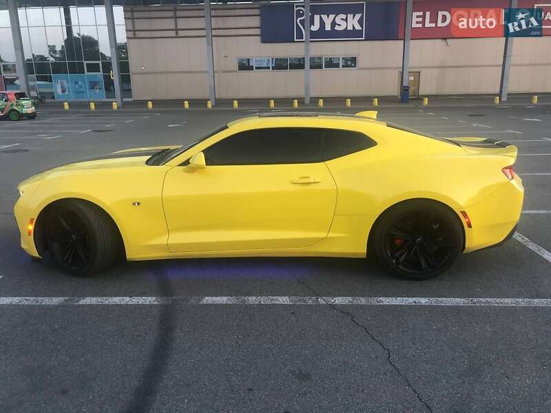 Купе Chevrolet Camaro 2017 в Киеве