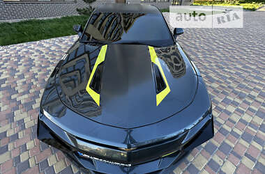 Купе Chevrolet Camaro 2016 в 