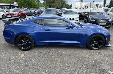Chevrolet Camaro 2020