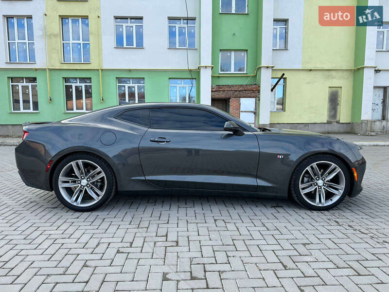 Купе Chevrolet Camaro 2017 в Ромнах