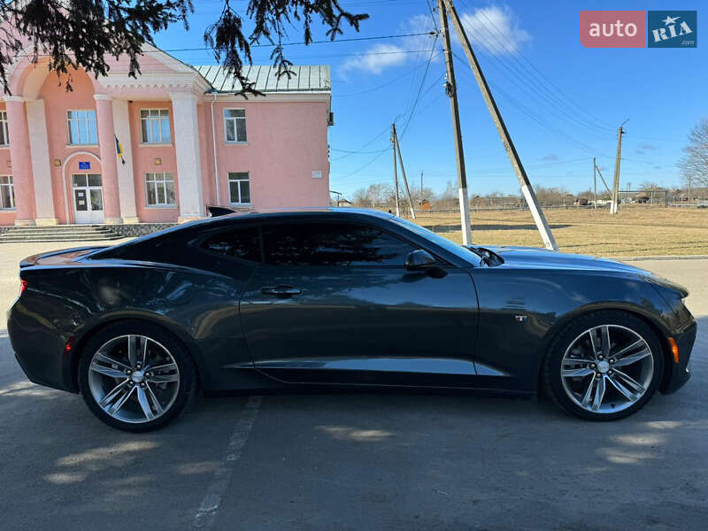 Купе Chevrolet Camaro 2017 в Ромнах