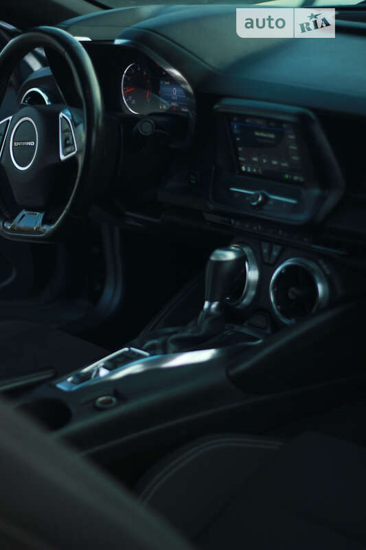 Купе Chevrolet Camaro 2018 в Полтаві
