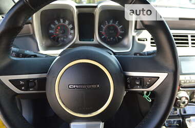 Купе Chevrolet Camaro 2009 в 