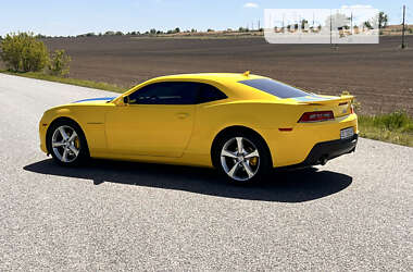 Купе Chevrolet Camaro 2015 в 