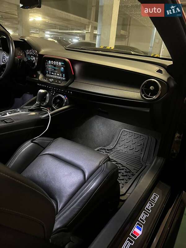 Купе Chevrolet Camaro 2017 в Львові