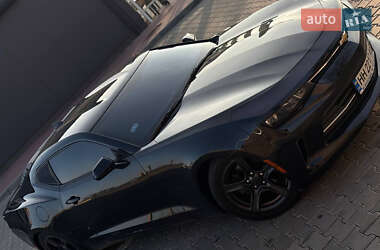 Купе Chevrolet Camaro 2016 в 