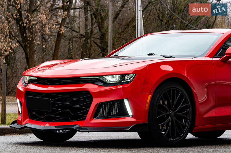 Купе Chevrolet Camaro 2019 в Львові