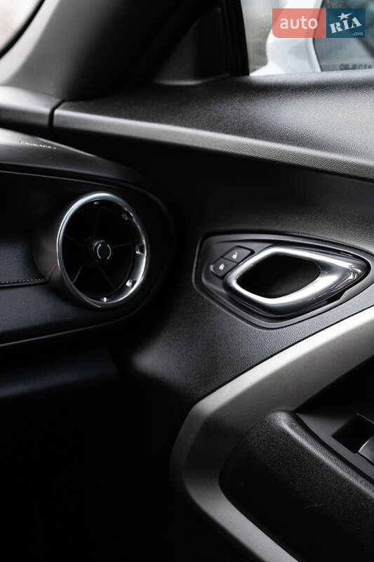 Купе Chevrolet Camaro 2016 в Харькове