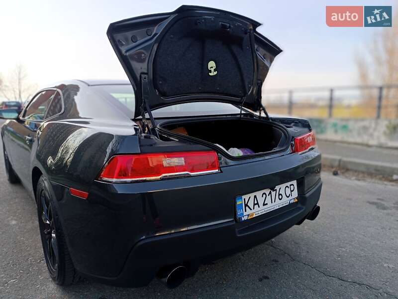 Купе Chevrolet Camaro 2015 в Киеве фото 21 Купе Chevrolet Camaro 2015 в Киеве