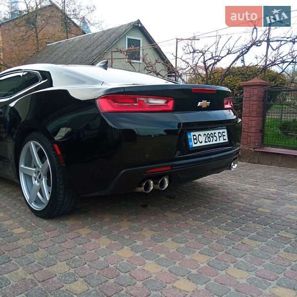 Купе Chevrolet Camaro 2016 в Львові