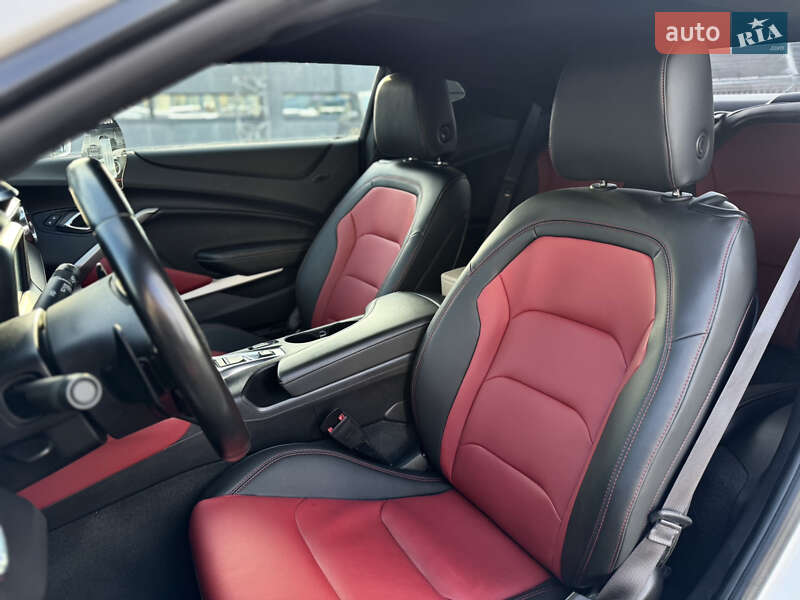 Купе Chevrolet Camaro 2016 в Хмельницком