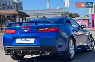 Купе Chevrolet Camaro 2016 в 