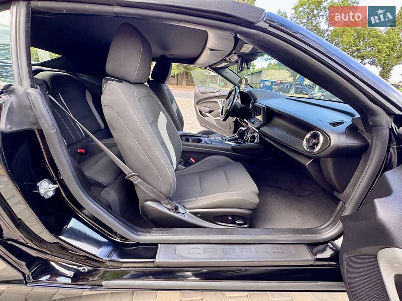 Кабриолет Chevrolet Camaro 2019 в Одессе фото 43 Кабриолет Chevrolet Camaro 2019 в Одессе