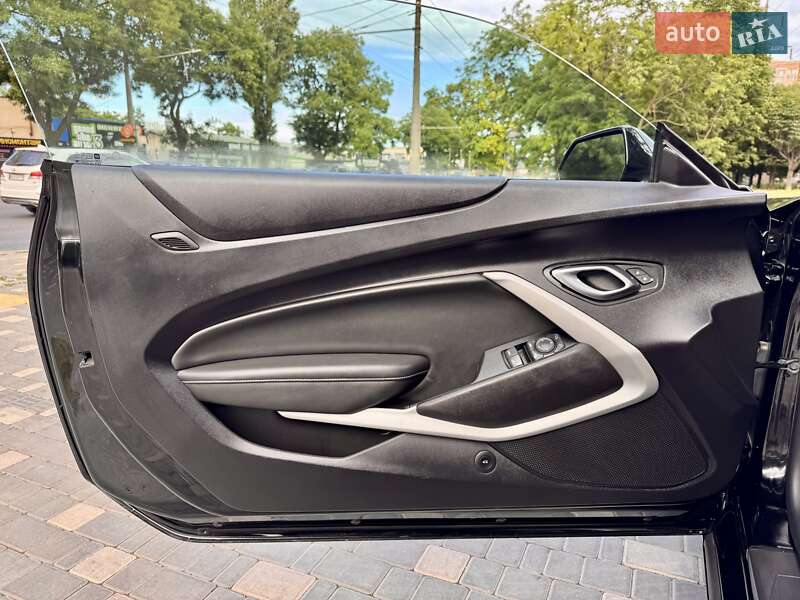 Кабриолет Chevrolet Camaro 2019 в Одессе фото 49 Кабриолет Chevrolet Camaro 2019 в Одессе