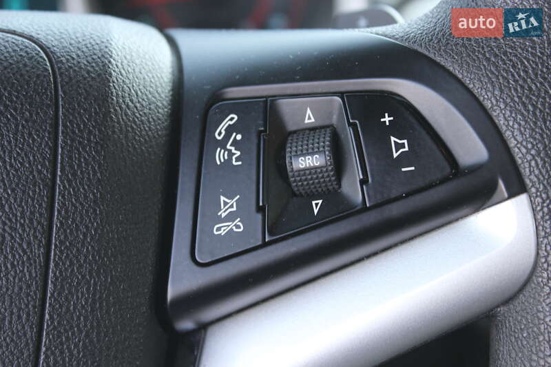 Купе Chevrolet Camaro 2014 в Дніпрі