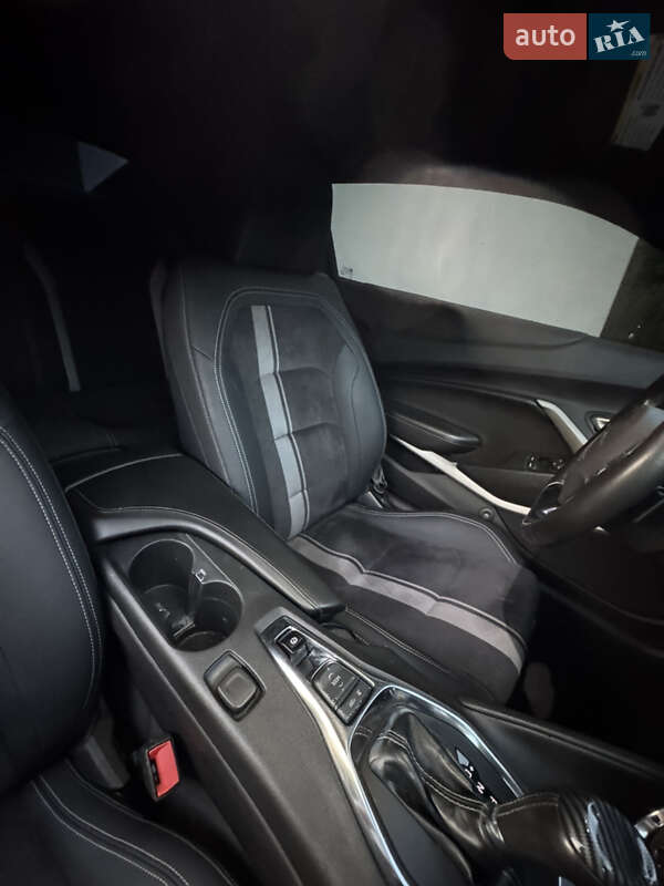 Купе Chevrolet Camaro 2019 в Львове