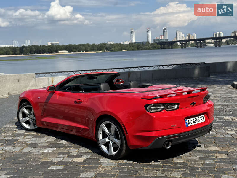 Кабриолет Chevrolet Camaro 2017 в Киеве