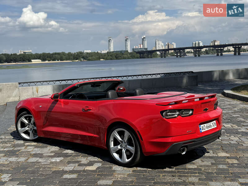 Кабриолет Chevrolet Camaro 2017 в Киеве