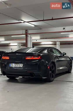 Купе Chevrolet Camaro 2016 в 