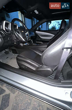 Купе Chevrolet Camaro 2012 в 