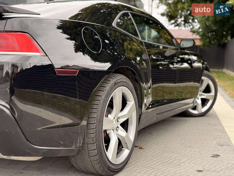 Купе Chevrolet Camaro 2015 в Сарнах