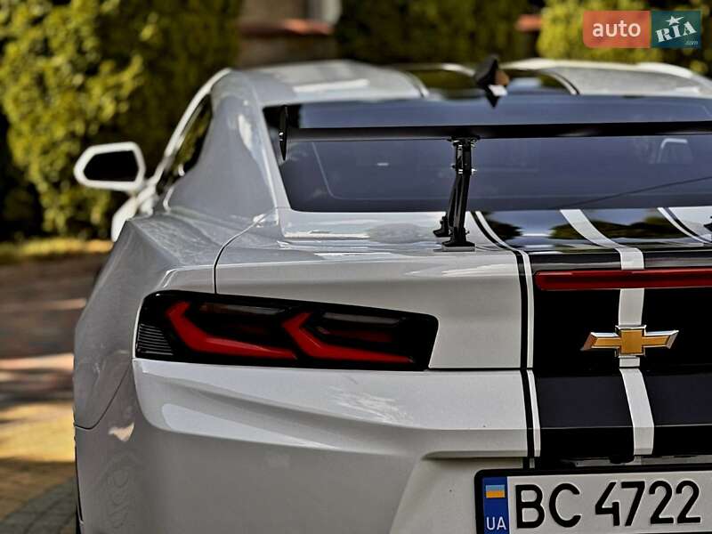 Купе Chevrolet Camaro 2017 в Львове
