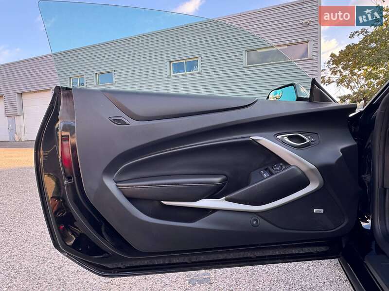 Купе Chevrolet Camaro 2016 в Киеве