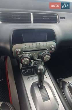 Купе Chevrolet Camaro 2011 в 
