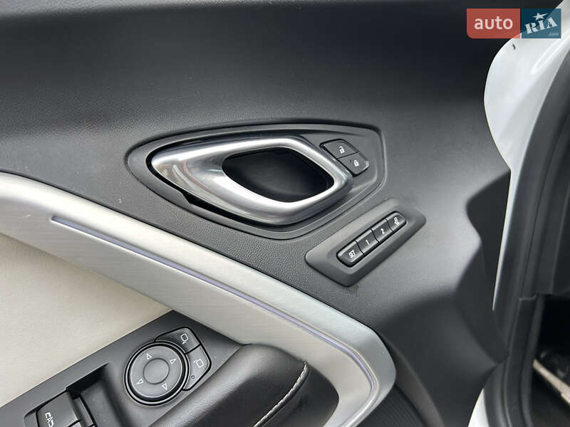 Купе Chevrolet Camaro 2017 в Одесі фото 6 Купе Chevrolet Camaro 2017 в Одесі