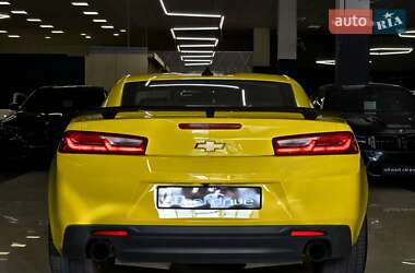 Купе Chevrolet Camaro 2016 в 