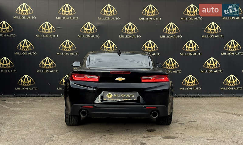 Купе Chevrolet Camaro 2016 в Киеве фото 5 Купе Chevrolet Camaro 2016 в Киеве