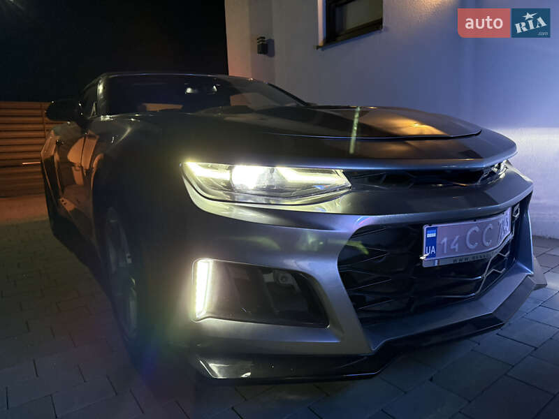 Кабриолет Chevrolet Camaro 2019 в Ужгороде