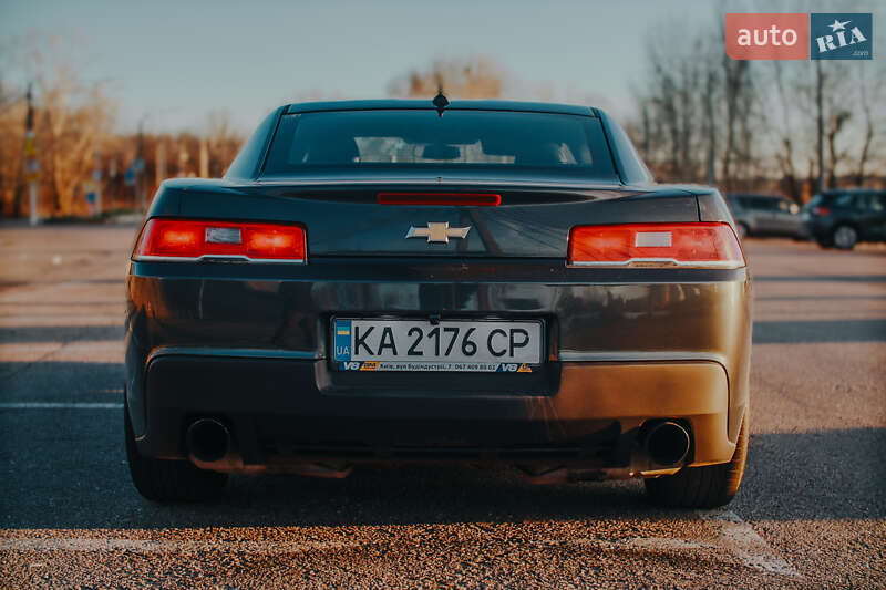 Купе Chevrolet Camaro 2015 в Киеве